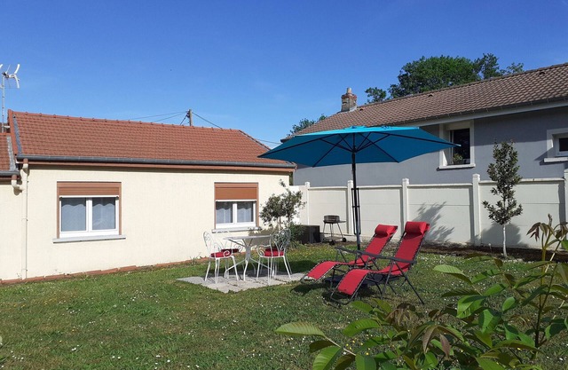 Charming Renovated House with Private Parking, Garden, and Easy Access to Nancy