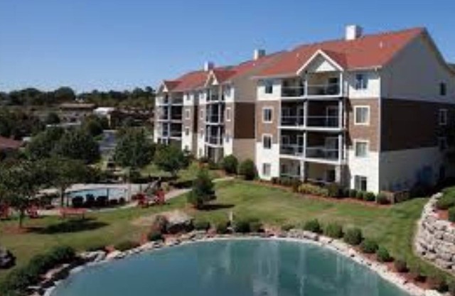 Charming resort in Welcoming Branson!