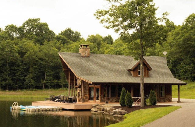 Charming Rustic Cabin in Rockwood, PA.