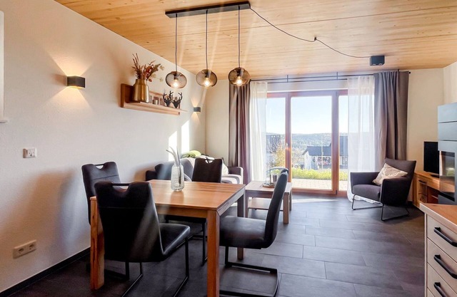 Charming semi-detached house for 4 people with an infrared cabin.