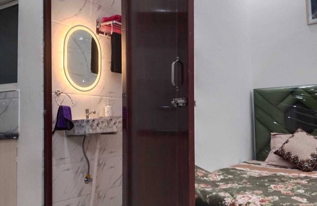 Charming Studio Apartment for Rent in the Heart of the City