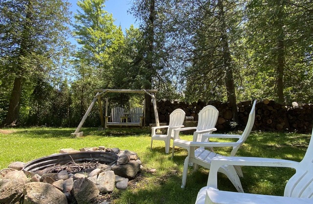 Charming Up North River Cottage