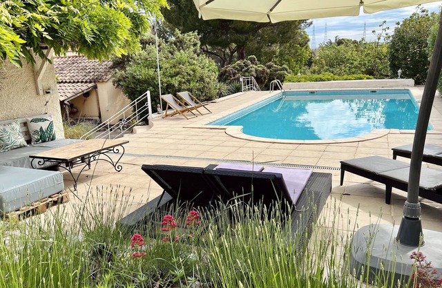 Charming villa with magnificent pool