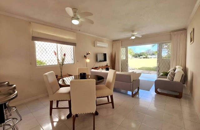 Charming Villa at Rockley Golf & Country Club - Prime South Coast location.n