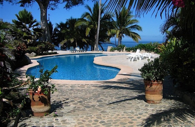 Charming Villa on Peaceful Gated Peninsula