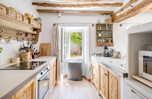 Charming village house on the Mont Ventoux