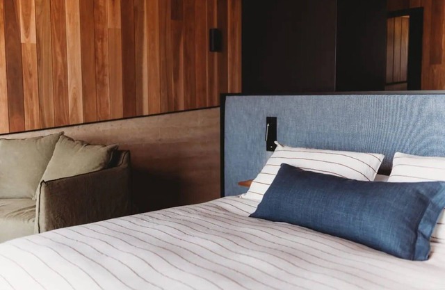 Chaser Studio @ Basalt: Luxurious One-Bedroom Architecturally Designed Studio