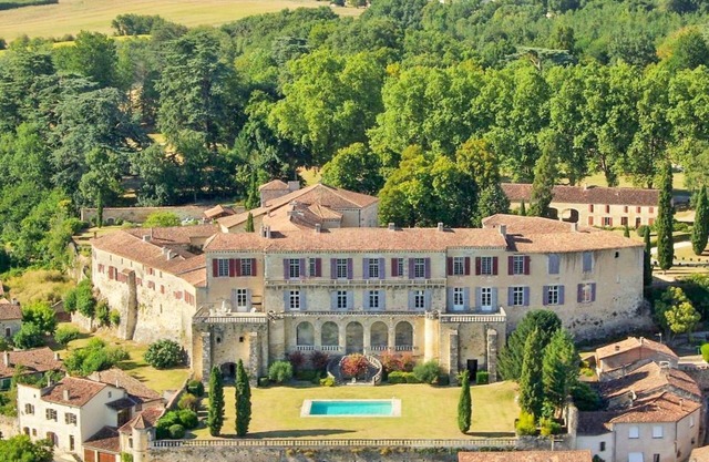 Chateau Cedre - Twelve Bedroom Castle, Sleeps 24