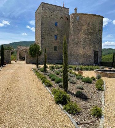 Chateau de Sainte Jalle