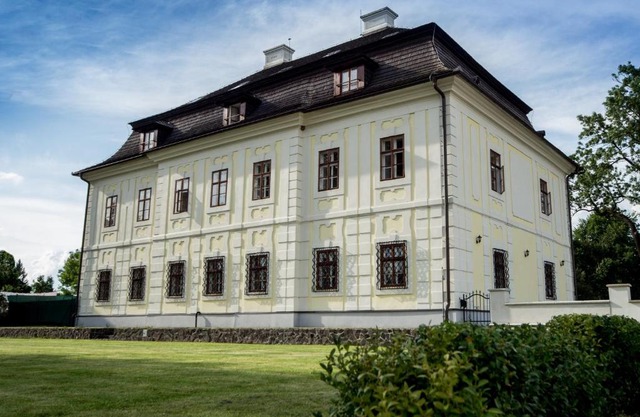 Chateau Diva