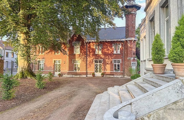 Chateau La Fontaine - stylish accomodation - green environment