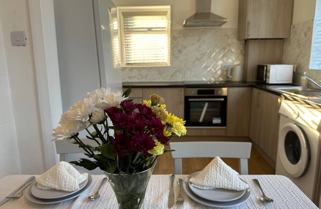 Cheerful 3-bedroom apartment in fabulous London