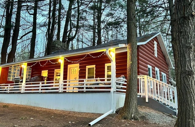 Cheerful 4 rooms Cabin with 2 bath near BU