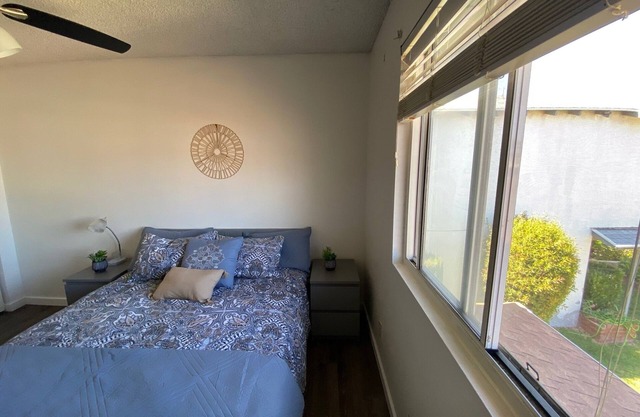 Cheerful Home Carson near LA attractions SoFi, LAX, Long Beach Port