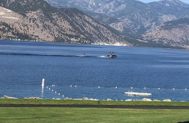 Chelan Shores Dream Unit