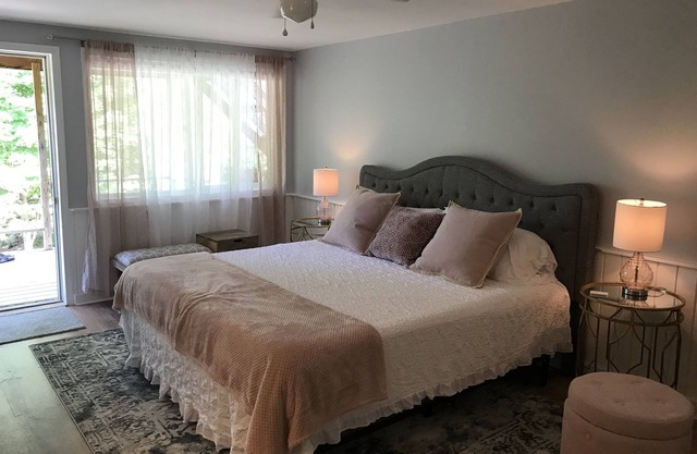 Cherry Blossom Hill, completely renovated and newly decorated