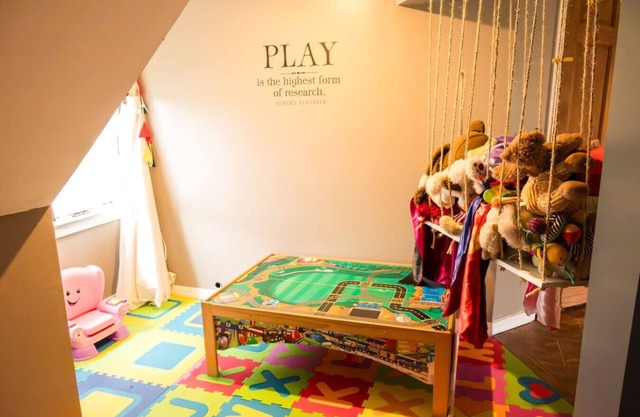 Cherry Road Play Stay