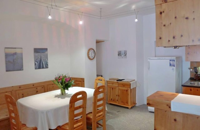 Chesa Cromer by Interhome