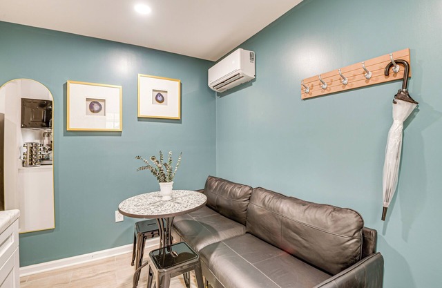 Cheverly Apartment - 4 Mi to Commanders Field!