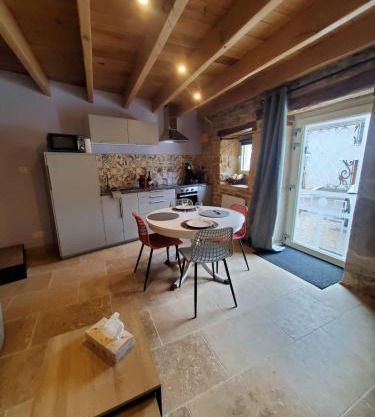 Chez Émile la suite, maison 2 chambres à la campagne