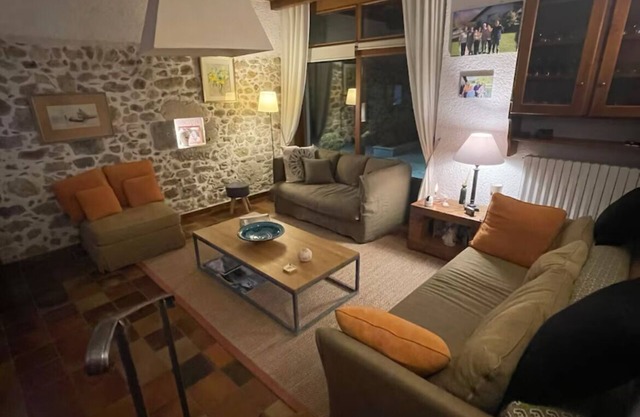 Chez Bazabé, a family home between lakes and mountains