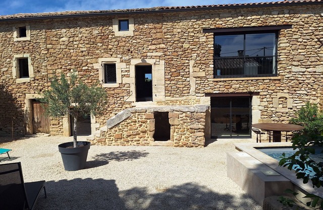 Chez Vero & David Maison en Pierre Contemporaine