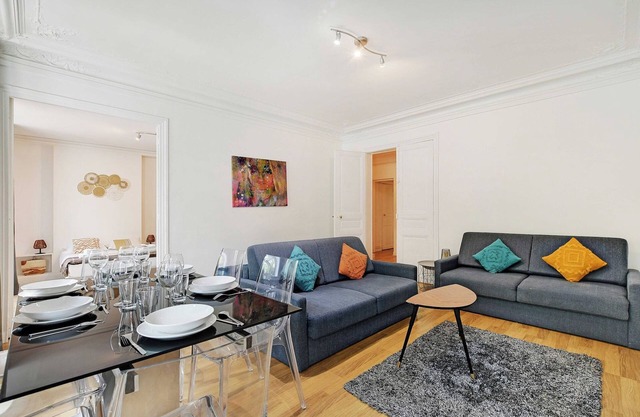 Chic apartment - 3BR/10P - Gare de l'Est/République