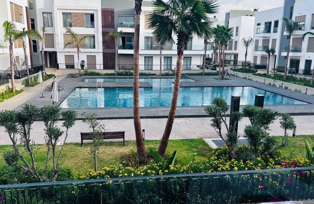 Chic apartment with WiFi and AC in vibrant Rabat