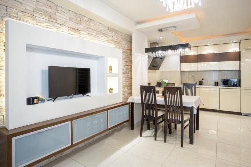 Chic Apartments - Modern and Cozy - Central Location - Grzybowska 5