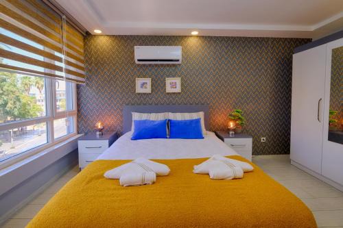 Chic&Cozy 2BR City View, Near Kaleiçi&Beach