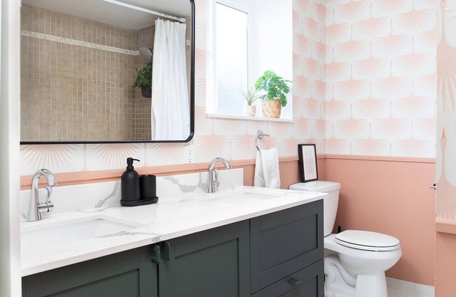 Chic & Cozy 2BR Walk to Ferry via Seattle & Dining Nearby