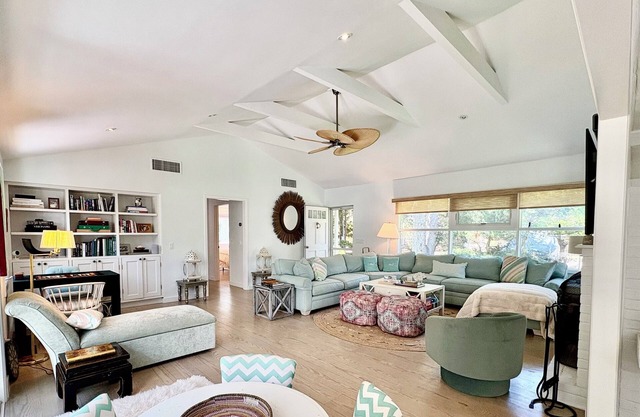 Chic Dunes Beach House steps away from ocean