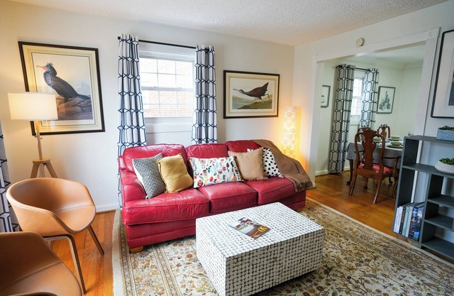 Chic house in the heart of Del Ray Alexandria