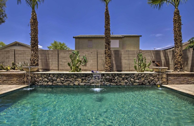 Chic Maricopa Getaway w/Outdoor Oasis & Pool
