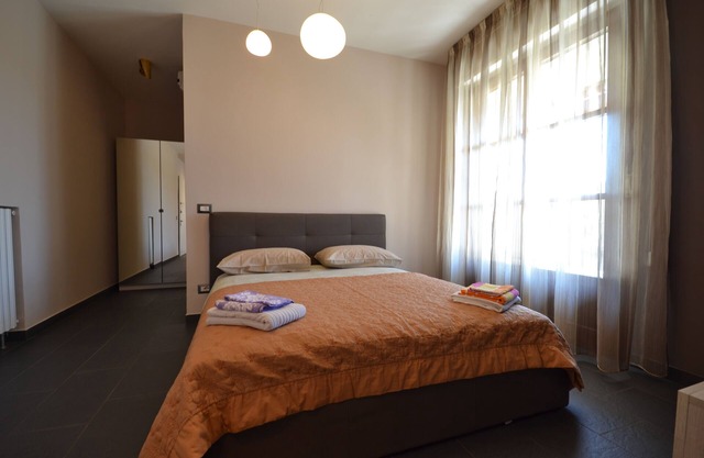 Chicco Apartment Small Business