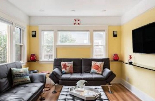 Child & Pet friendly: Catherine’s Charming Cottage