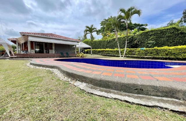 Chirapa Casa Campestre