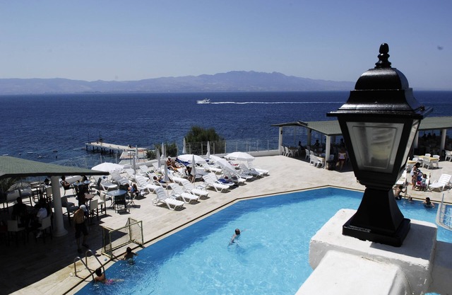 Chronos Beach Akyarlar