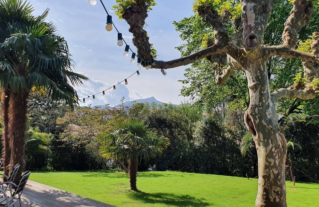Ciboure, quiet 4bed swimming pool terrace garden South