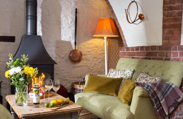 Cider Mill Cottage - a beautiful property that sleeps 3 guests in 2 bedrooms with an outdoor pool