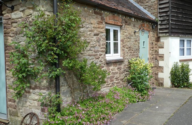 Cider Press - sleeps 2 guests in 1 bedroom