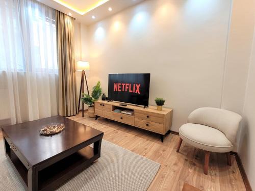 Cihangir 3br Apt Stylish & Central