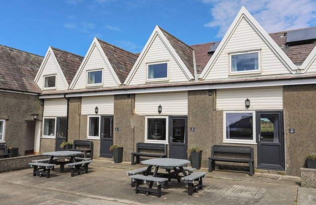 CILAN - 2 TY'N DON, pet friendly in Abersoch