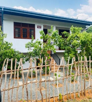 Cinnamon House