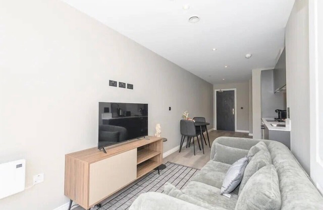 City Centre Deluxe with amazing Garden Terrace | Pass the Keys