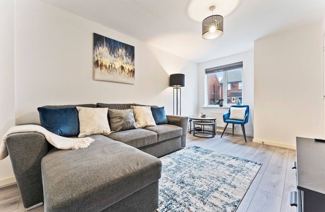 City Centre House | Free Parking | WIFI | Sofa Bed