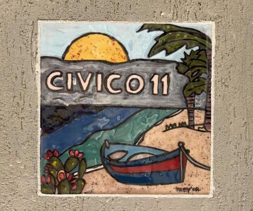 Civico 11