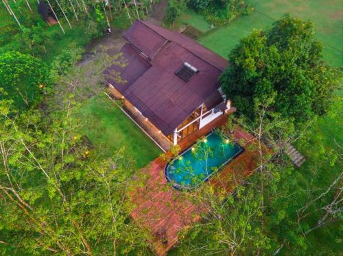 Clara Villas Amithirigala
