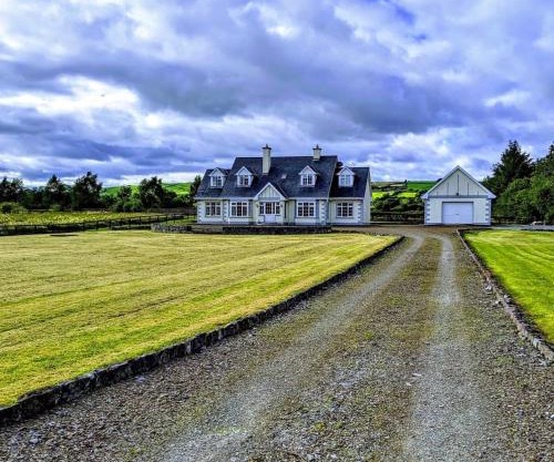 Clare Homestay