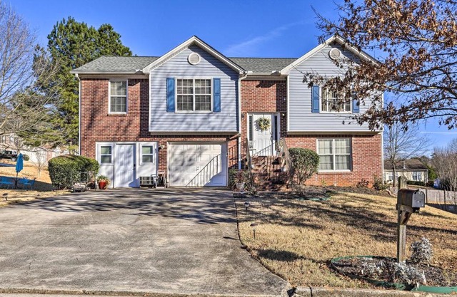 Classic Lithonia Home - Near Golf and Stone Mtn